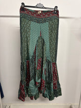 Cargar imagen en el visor de la galería, Falda/Vestido Indio Asimétrico