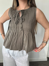 Cargar imagen en el visor de la galería, Blusa Faro
