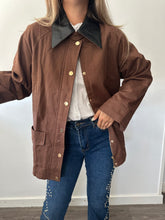Cargar imagen en el visor de la galería, Chaqueta Oversize Cuello Polipiel
