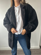 Cargar imagen en el visor de la galería, Abrigo Manga Abullonada
