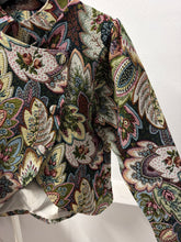 Cargar imagen en el visor de la galería, Chaqueta Jacquard Cruzada
