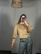 Cargar imagen en el visor de la galería, Chaqueta Beige Rayas

