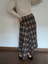 Cargar imagen en el visor de la galería, Faldas Estampadas
