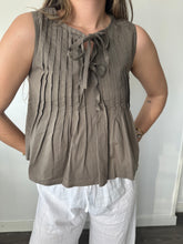 Cargar imagen en el visor de la galería, Blusa Faro
