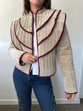 Cargar imagen en el visor de la galería, Chaqueta Pana Acolchada
