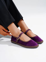 Cargar imagen en el visor de la galería, Bailarinas Terciopelo Hebillas
