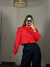 Cargar imagen en el visor de la galería, Blusa Amisi
