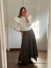 Cargar imagen en el visor de la galería, Falda Asimétrica Cuadros
