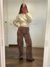 Cargar imagen en el visor de la galería, Jeans Bambi Wide Leg

