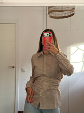Cargar imagen en el visor de la galería, Camisa con Pañuelo
