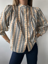 Cargar imagen en el visor de la galería, Blusa Melon
