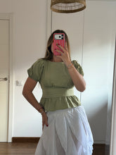 Cargar imagen en el visor de la galería, Blusa Megan
