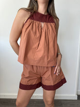 Cargar imagen en el visor de la galería, Short Valeria Papaya
