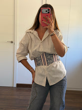 Cargar imagen en el visor de la galería, Camisa Rayas Oversize
