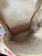 Cargar imagen en el visor de la galería, Mochila Mediana
