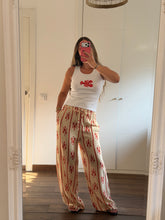 Cargar imagen en el visor de la galería, Pantalón Ancho Estampado
