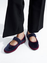 Cargar imagen en el visor de la galería, Bailarinas Terciopelo Frunce
