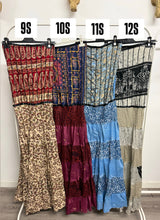 Cargar imagen en el visor de la galería, Vestidos Indios
