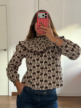 Cargar imagen en el visor de la galería, Blusa Gabriela
