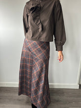 Cargar imagen en el visor de la galería, Faldas Estampadas
