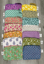 Cargar imagen en el visor de la galería, Funda iPad o Tablet
