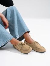 Cargar imagen en el visor de la galería, Mocasines Caqui
