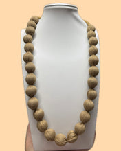 Cargar imagen en el visor de la galería, Collar Bolas Corto
