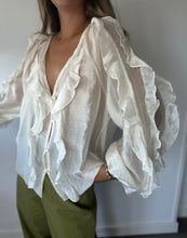 Cargar imagen en el visor de la galería, Blusa Armela
