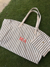 Cargar imagen en el visor de la galería, Bolso Rayas Personalizable
