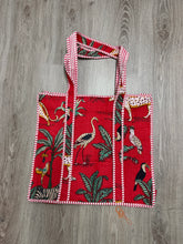Cargar imagen en el visor de la galería, Bolso Estampado Acolchado
